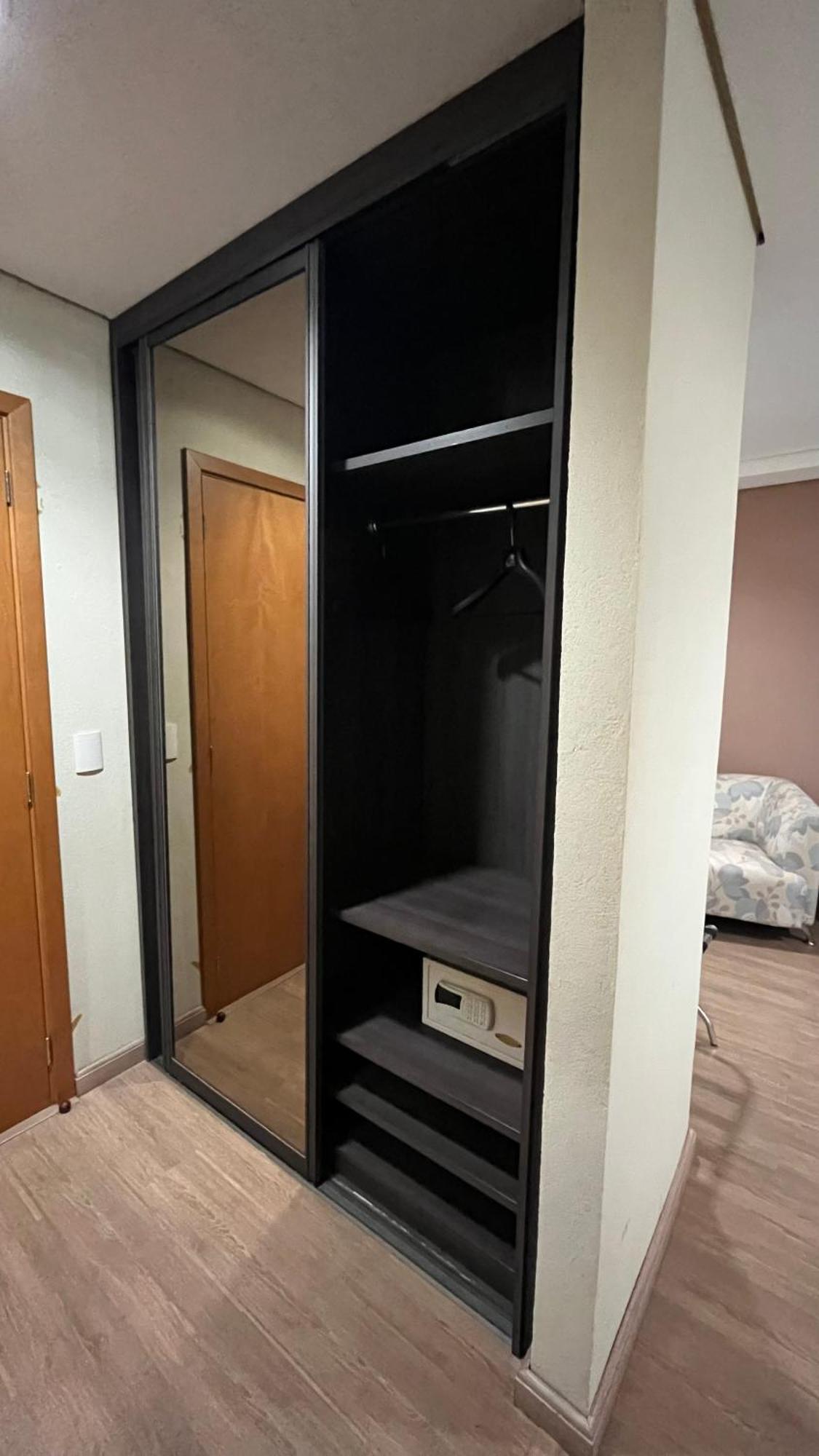Onix Inn Hotel Cravinhos Eksteriør billede